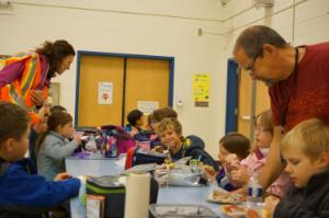 Students eating lunch in lunch room 