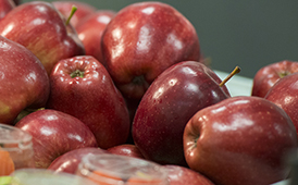  Apples